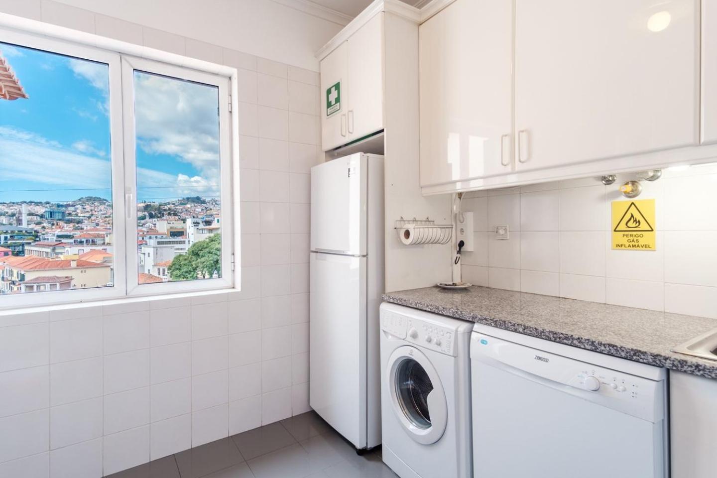 Guestready - Sao Tiago In Old Town Διαμέρισμα Φουνκάλ Εξωτερικό φωτογραφία